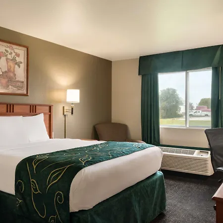 Travelodge By Wyndham Missouri Valley-2